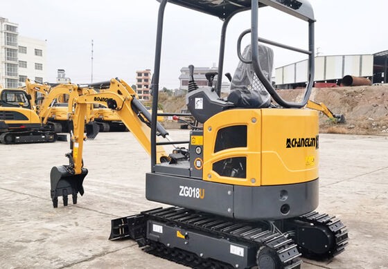 mini escavatore yanmar ZG017S progettazione ergonomica con spazio di guida spazioso